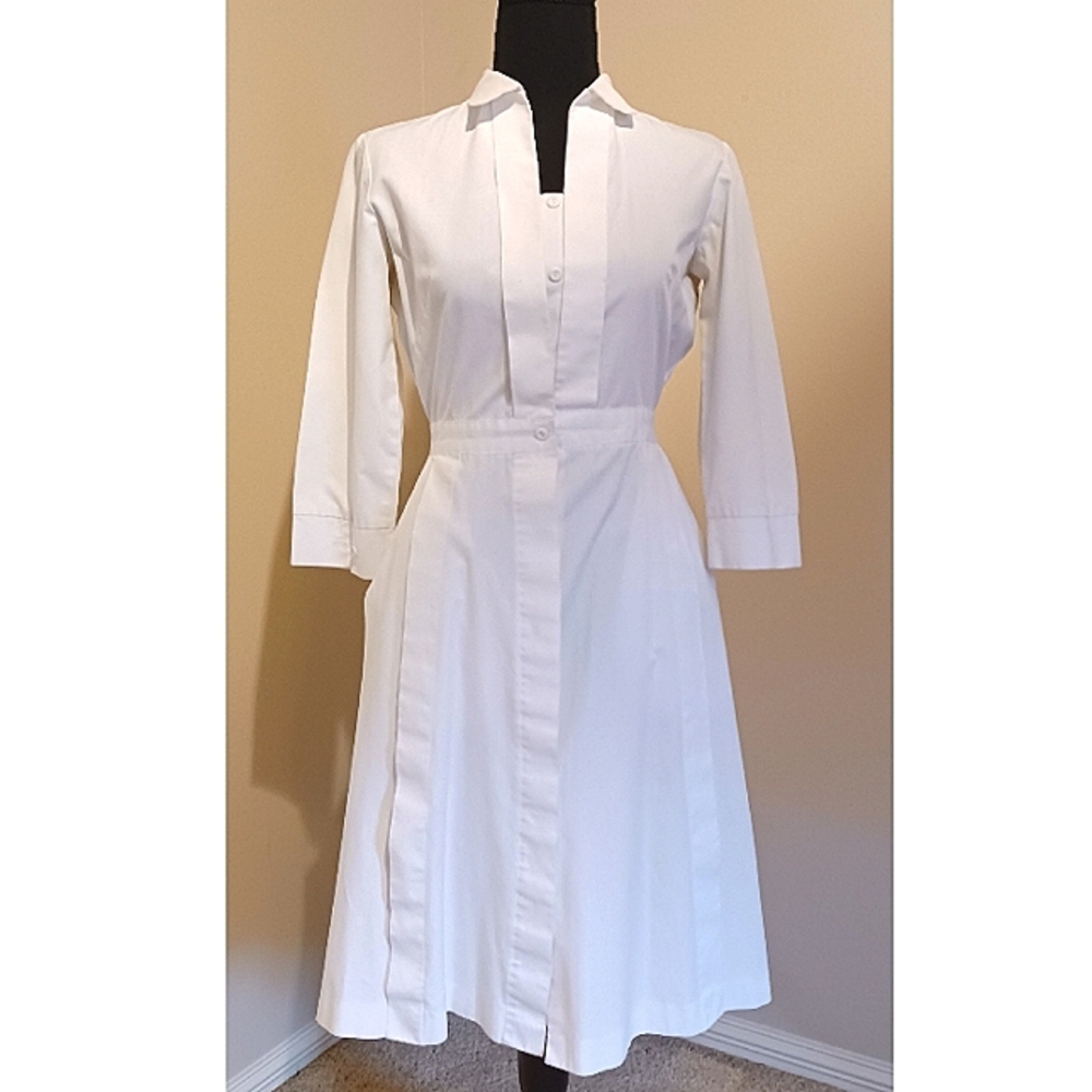 Vintage dignity uniform lab coat tapered pocket dress